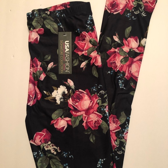 Pants - OS Floral Print Leggings NWT